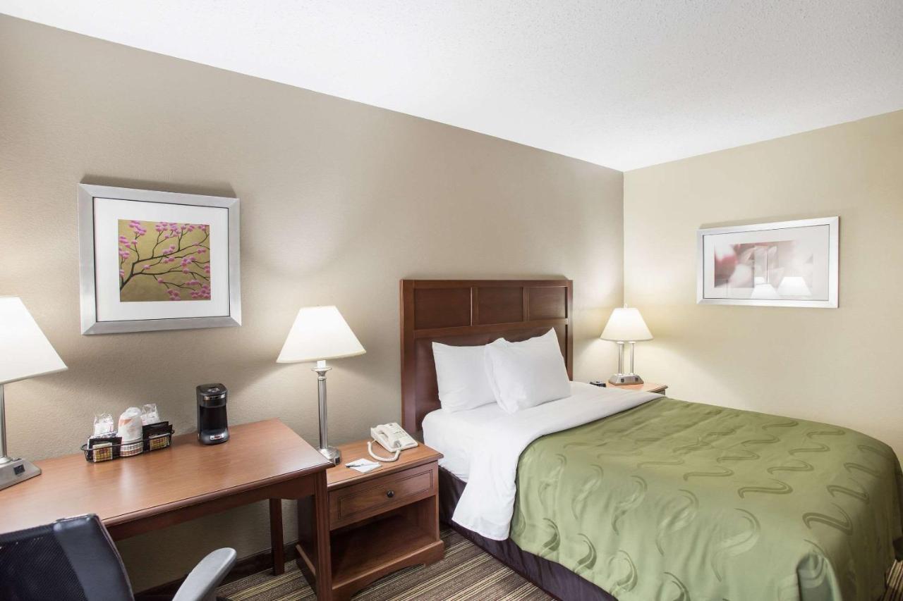 Quality Inn Athens Bagian luar foto