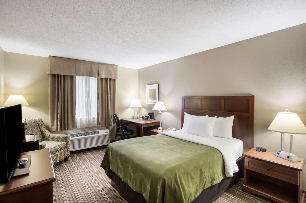 Quality Inn Athens Bagian luar foto