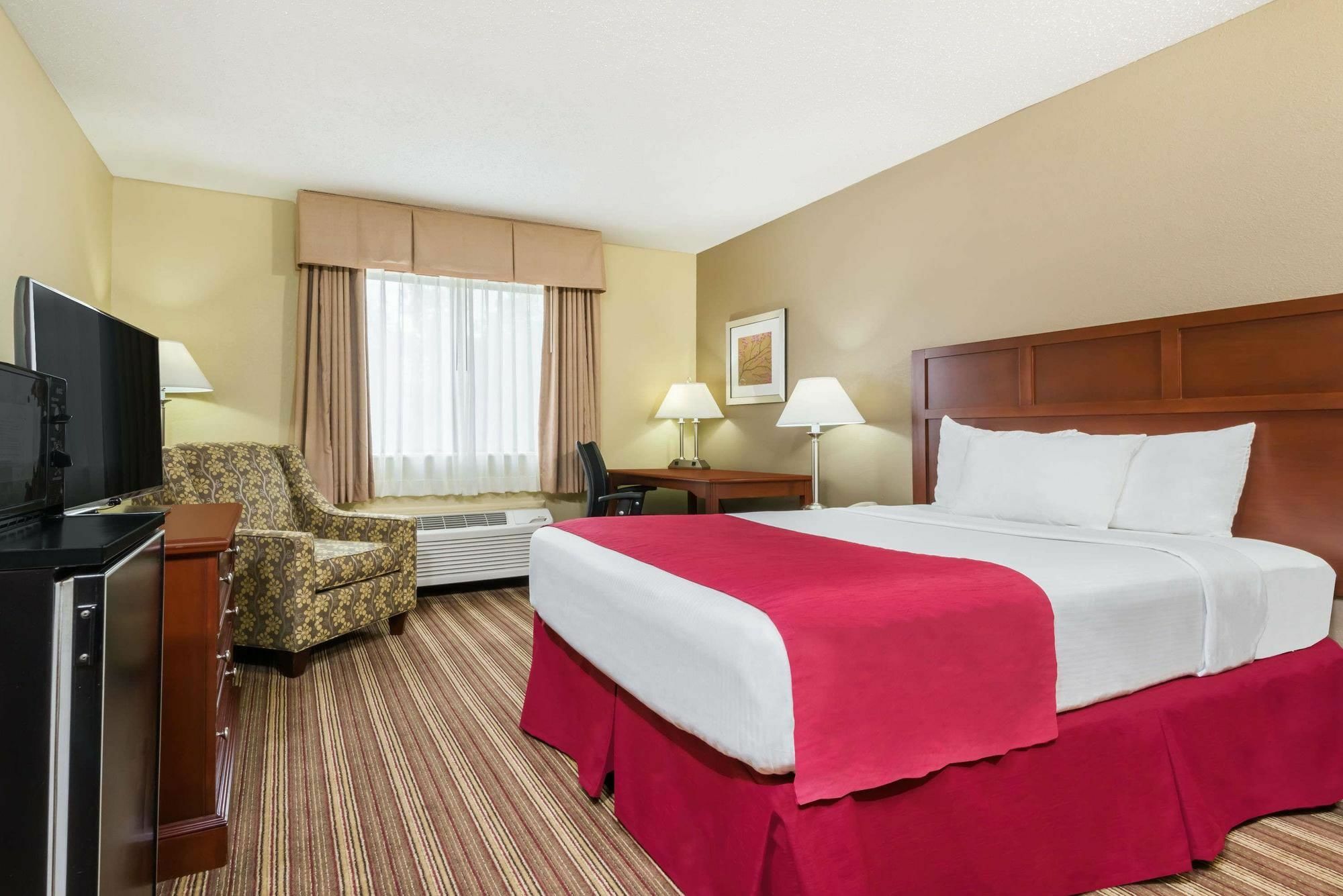 Quality Inn Athens Bagian luar foto